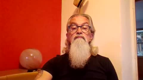 Grybear online show from October 21, 2025, 6:58 am