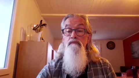 Snapshot of grybear60 chatting on March 3, 2026, 7:14 am Grybear online show from March 3, 2026, 7:14 am