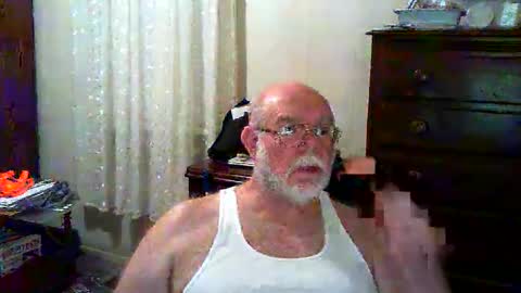 Gary online show from April 14, 2026, 12:49 am