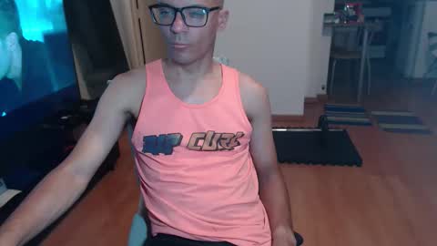 guachin_new online show from February 2, 2026, 3:05 am