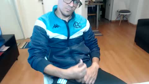Snapshot of guachin_new chatting on May 30, 2026, 9:23 pm guachin_new online show from May 30, 2026, 9:23 pm