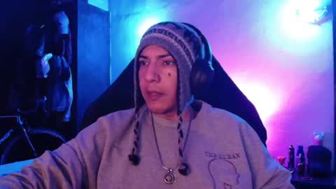 Guayaco  online show from January 27, 2025, 12:37 pm