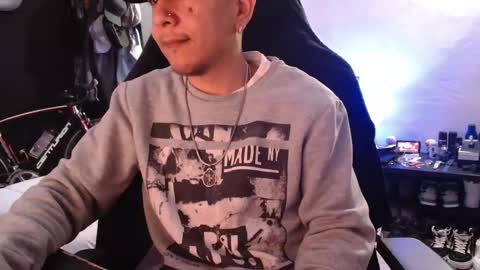 Guayaco  online show from February 24, 2025, 1:10 pm