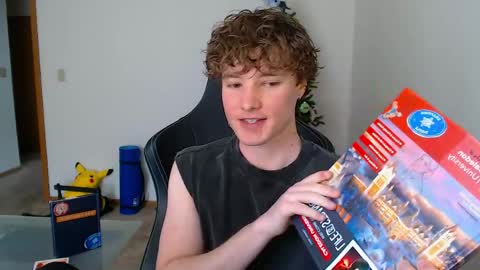 Snapshot of gucciboi4 chatting on April 26, 2026, 3:53 pm gucciboi4 online show from April 26, 2026, 3:53 pm