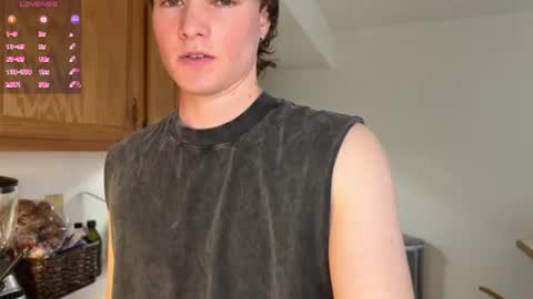gucciboi4 online show from August 8, 2026, 3:36 pm