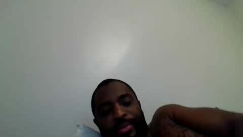 Snapshot of guessssmymiddlename chatting on June 1, 2026, 9:05 pm guessssmymiddlename online show from June 1, 2026, 9:05 pm