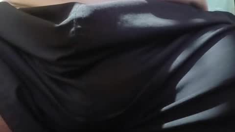 Snapshot of guidogomezcag chatting on June 14, 2026, 6:37 am guidogomezcag online show from June 14, 2026, 6:37 am