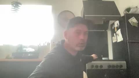 guil0 online show from February 2, 2026, 12:59 pm