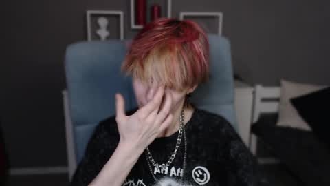 guitarandangell online show from April 18, 2026, 7:45 am