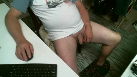 gumpman0553 online show from October 25, 2025, 1:35 am