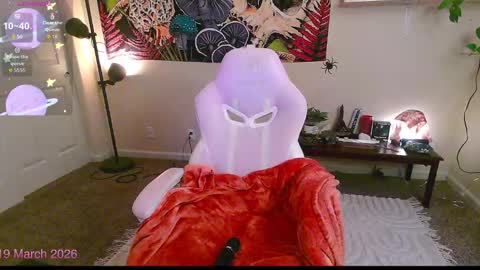 Snapshot of gunzinrose chatting on March 19, 2026, 2:43 pm Kylie online show from March 19, 2026, 2:43 pm