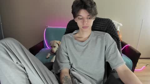 guy_liam1 online show from December 28, 2024, 7:44 am