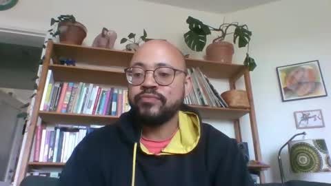 guy_wood15 online show from April 9, 2026, 7:58 am