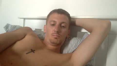 Snapshot of guynextdoor413389 chatting on July 18, 2026, 5:28 pm guynextdoor413389 online show from July 18, 2026, 5:28 pm