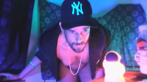 guyst049 online show from February 25, 2026, 11:58 pm