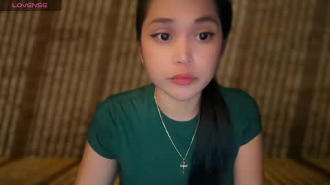 Gwyn online show from April 12, 2026, 3:06 pm