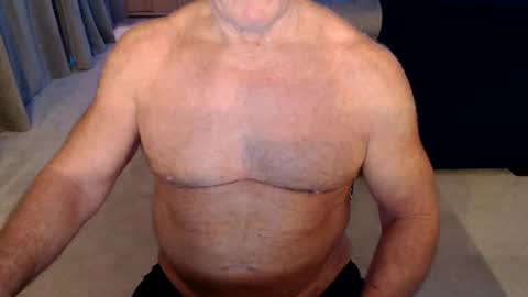 Snapshot of gymguyuk28 chatting on March 10, 2025, 6:12 pm Gymguy online show from March 10, 2025, 6:12 pm