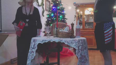 GypsyBella online show from December 25, 2024, 7:14 am