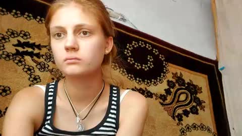 Kelly  Lilly online show from August 3, 2026, 9:04 am