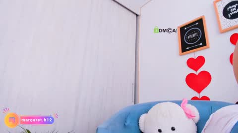 Margareth  Stallion online show from December 18, 2024, 7:08 pm