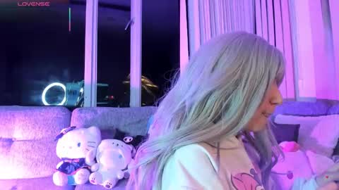 Hello Kitty online show from February 27, 2026, 9:20 am