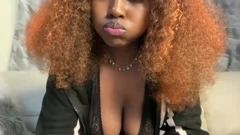 h_o_t_goddess online show from May 1, 2026, 3:00 am