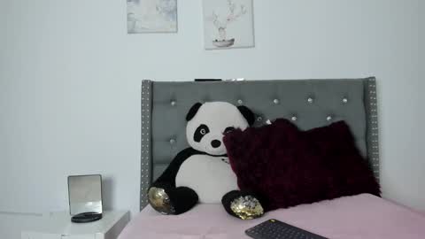 Sarah online show from January 24, 2025, 4:27 am