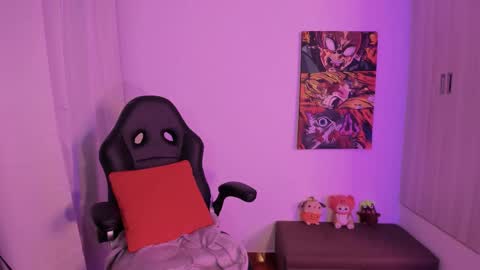 haanna_thompsoon online show from November 20, 2025, 4:34 am