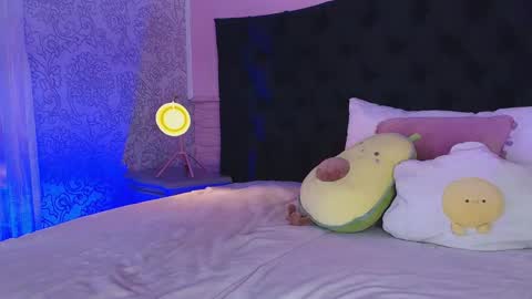 Snapshot of hada_blue_ chatting on June 1, 2026, 8:43 pm hada online show from June 1, 2026, 8:43 pm