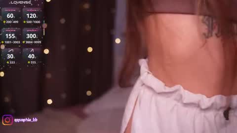 Snapshot of hadleynichols chatting on July 24, 2026, 1:14 am Hi Im Rebecca Glad to see you in my room PVT is open online show from July 24, 2026, 1:14 am
