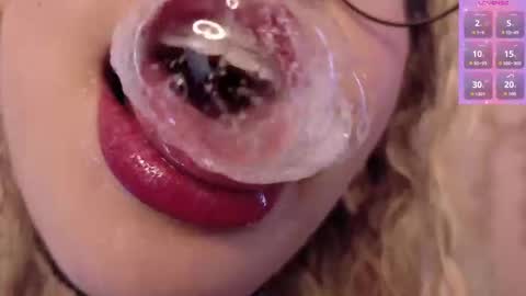 Haely online show from June 4, 2026, 2:06 am