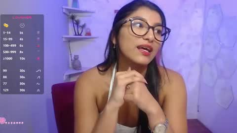 Snapshot of hailey_adams chatting on June 19, 2026, 4:00 pm Hailey online show from June 19, 2026, 4:00 pm