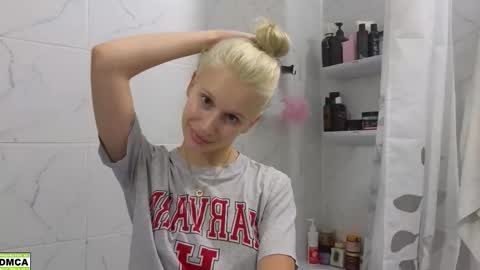 hailey_would online show from September 30, 2025, 9:31 pm