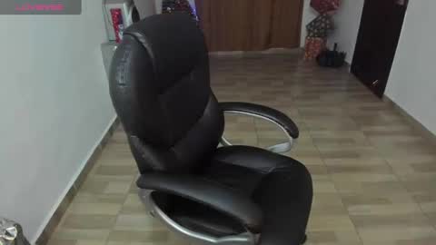 Snapshot of haileyevans chatting on December 27, 2024, 5:31 am Greth online show from December 27, 2024, 5:31 am