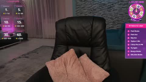 Masha online show from March 9, 2025, 6:43 pm