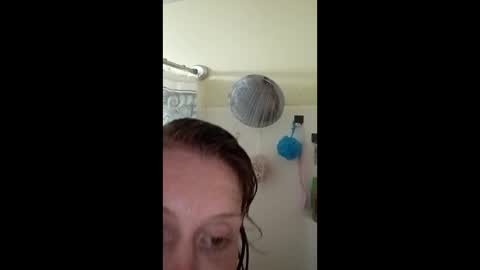 hailstorm32 online show from April 26, 2026, 4:59 pm