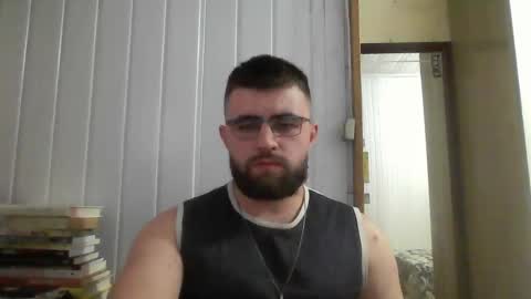 Snapshot of hairy_man_69_ chatting on December 29, 2024, 5:33 pm horny online show from December 29, 2024, 5:33 pm