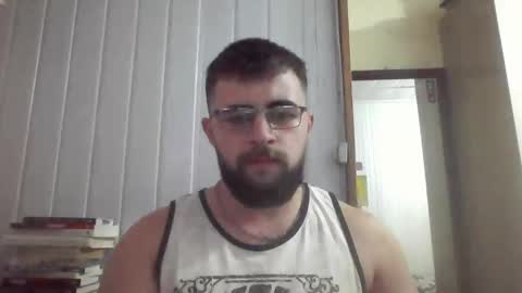 Snapshot of hairy_man_69_ chatting on February 19, 2025, 2:44 am horny online show from February 19, 2025, 2:44 am