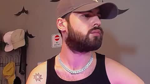 HairyRobXxX online show from February 9, 2026, 4:27 am