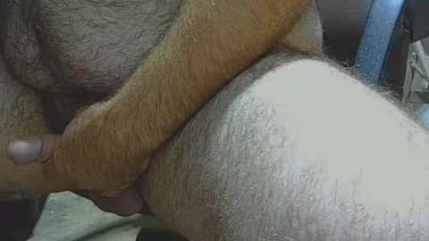 hairysmallfat online show from June 19, 2026, 1:21 am