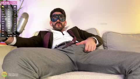Snapshot of hairyxlmaster chatting on February 5, 2025, 9:25 am CASHMASTER CARLO online show from February 5, 2025, 9:25 am