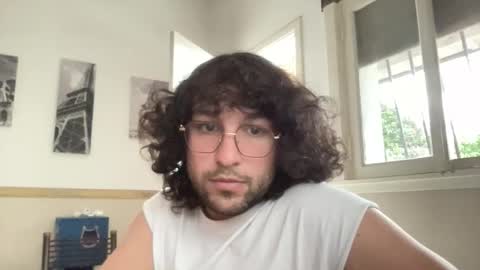 halfblood18 online show from October 15, 2025, 8:53 pm