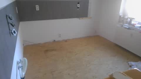 Snapshot of hallejulia chatting on January 13, 2025, 9:41 am hallejulia online show from January 13, 2025, 9:41 am