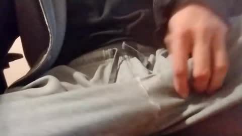 halo3489 online show from December 2, 2024, 7:36 am