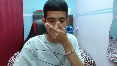 Snapshot of hamcummboy20 chatting on February 5, 2026, 1:10 am hamcummboy20 online show from February 5, 2026, 1:10 am