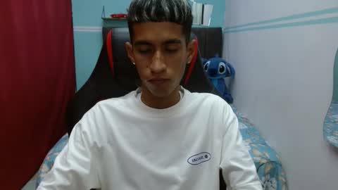 Snapshot of hamcummboy20 chatting on March 5, 2026, 5:25 am hamcummboy20 online show from March 5, 2026, 5:25 am