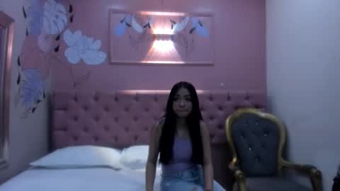 Hamvanessa  online show from February 23, 2026, 12:57 pm