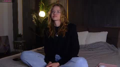 Snapshot of hanah_riki chatting on July 14, 2026, 6:40 am Hanah online show from July 14, 2026, 6:40 am