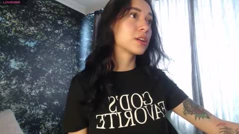 Hanaku  online show from September 22, 2025, 2:19 pm