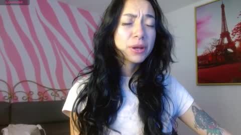 Snapshot of hanaku_8 chatting on February 23, 2026, 8:28 pm Hanaku online show from February 23, 2026, 8:28 pm